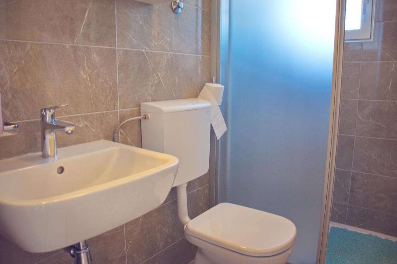 Apartmani Vidusin Novalja Exterior foto