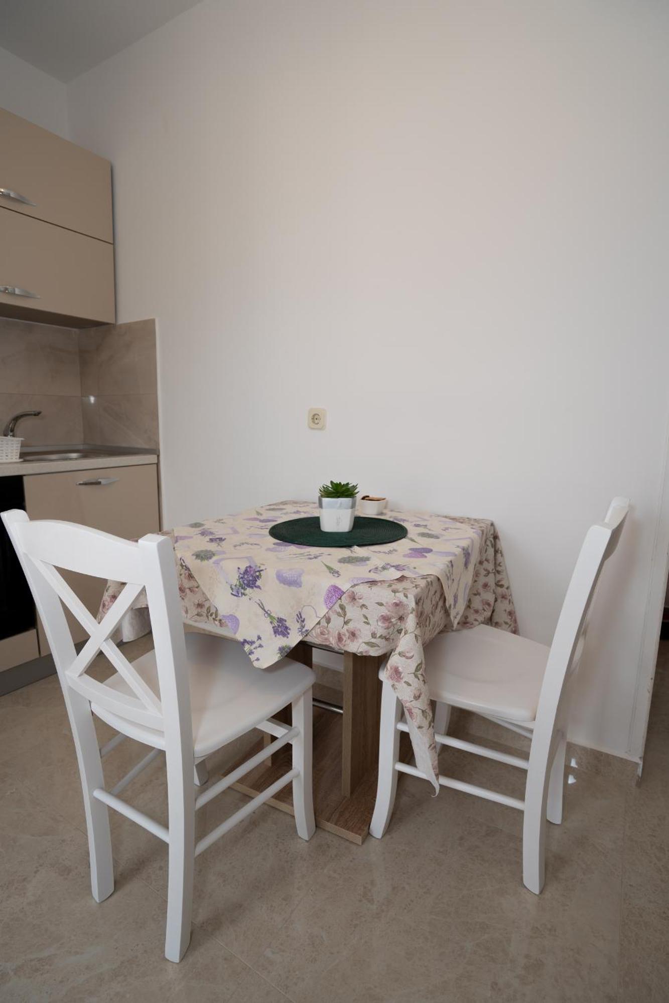 Apartmani Vidusin Novalja Exterior foto