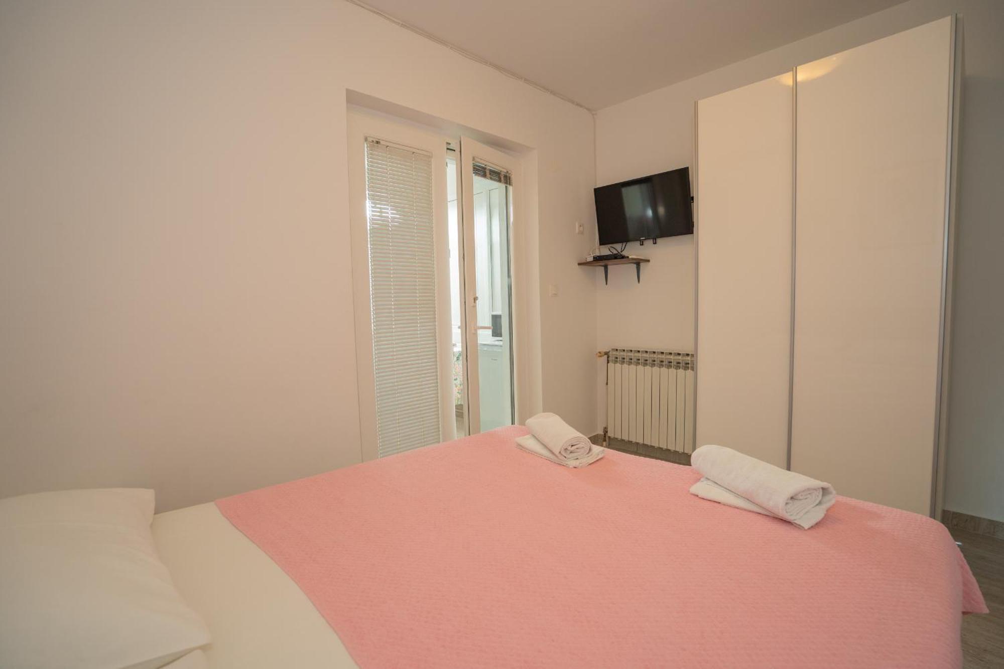 Apartmani Vidusin Novalja Exterior foto
